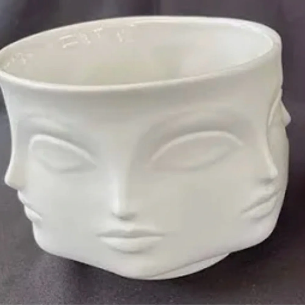 Jonathan Adler Cream Ceramic Muse Large Ceramin Holder - Picture 2 of 4
